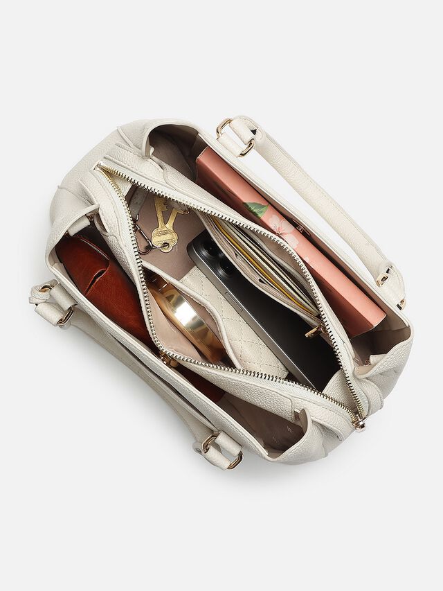 Betty Handheld - Off-White