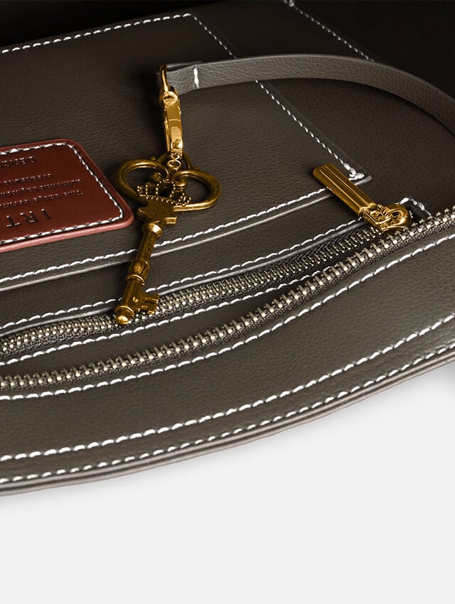 Zoe Tan Tote