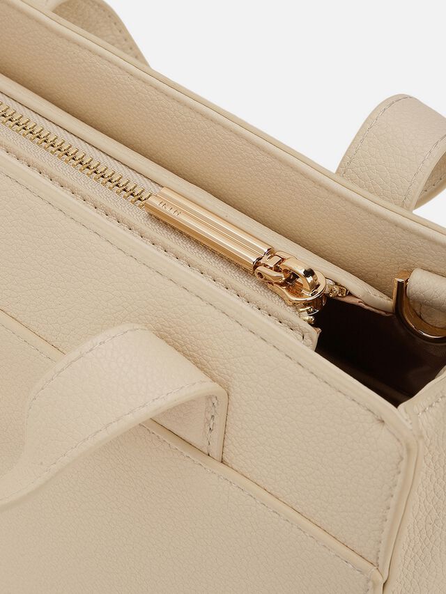 River Handheld - Off-White