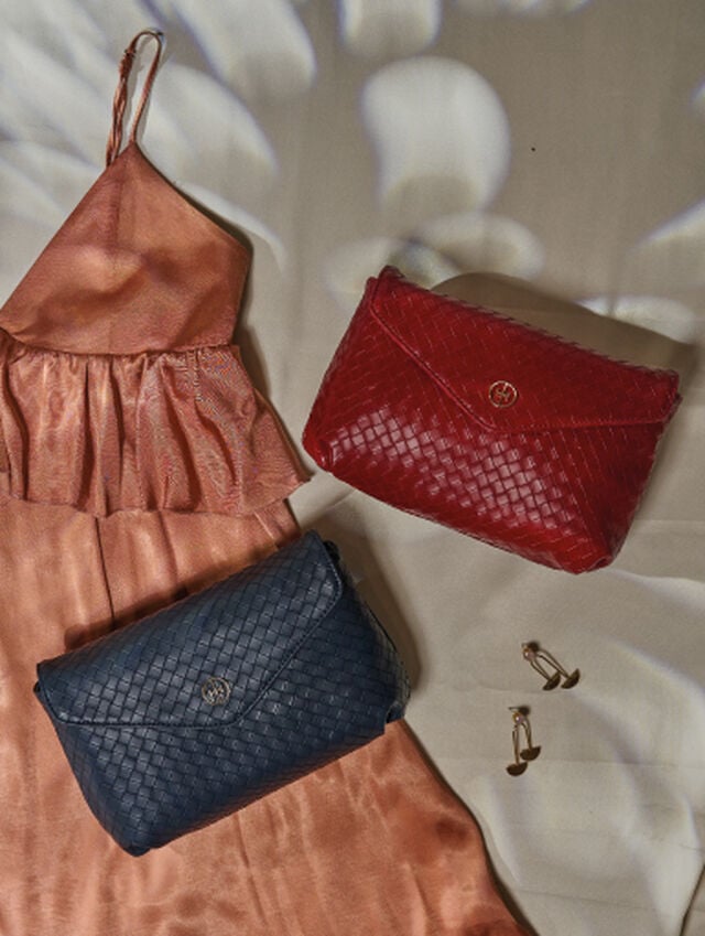 Vanessa Clutch
