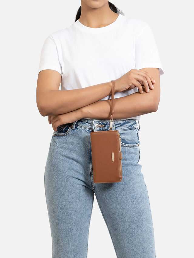 Button Up Beauty TanWallet