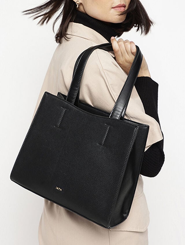 Caroline Tote
